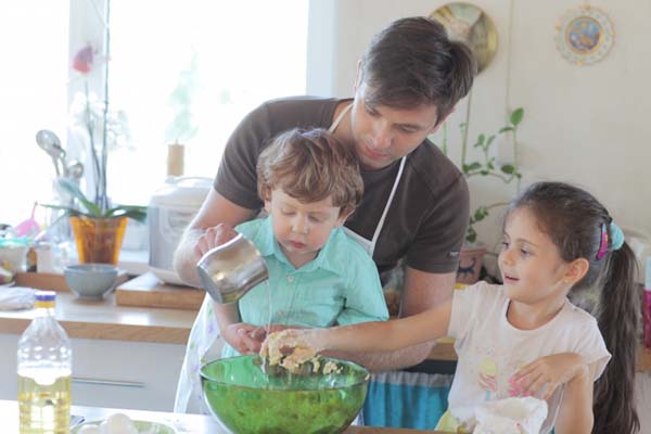 Cách nuôi dạy con từ nhỏ hiệu quả